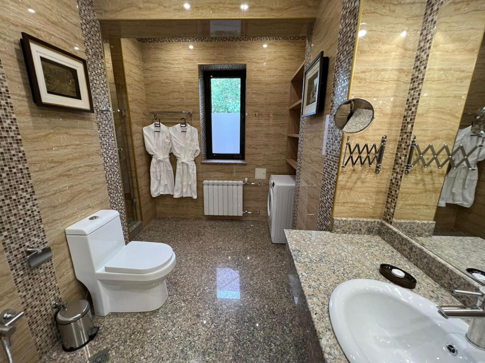 City Stay Апарт-Отель Алматы Exterior foto